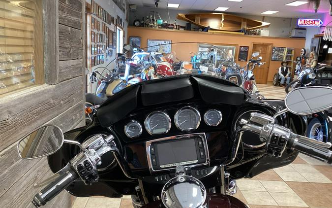 2018 Harley-Davidson® Ultra Limited Twisted Cherry