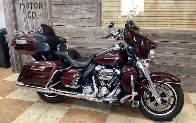 2018 Harley-Davidson® Ultra Limited Twisted Cherry