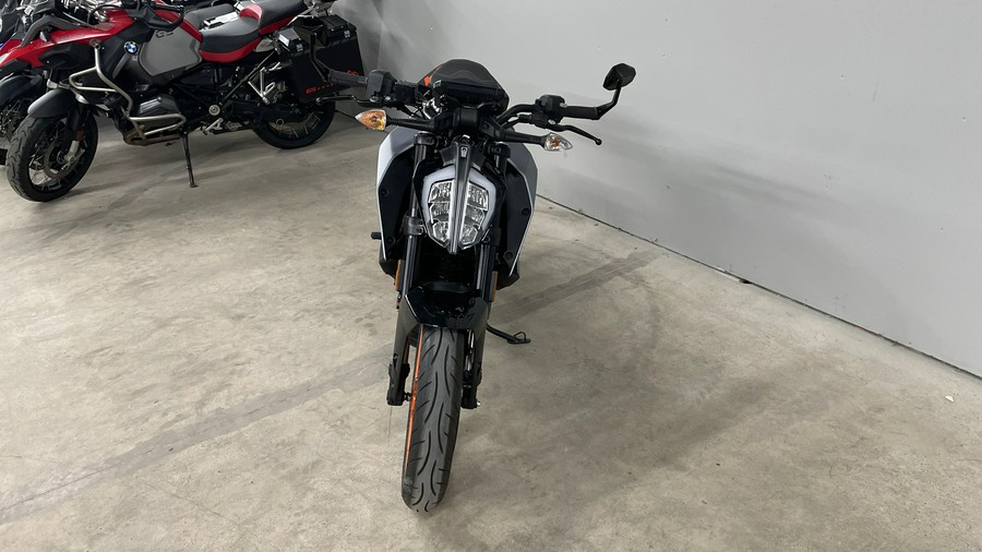 2022 KTM 390 Duke