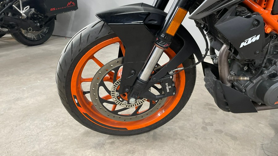 2022 KTM 390 Duke
