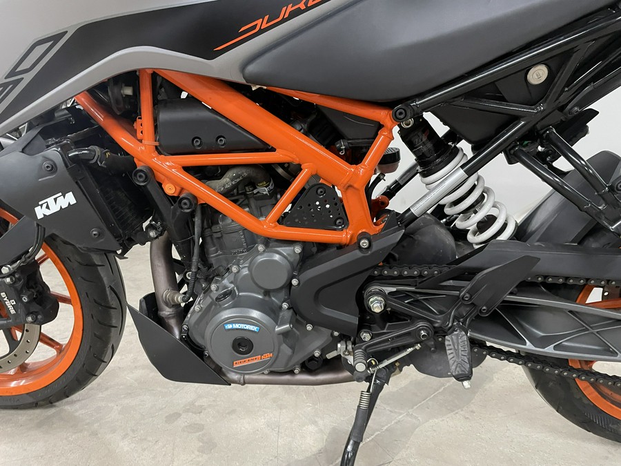 2022 KTM 390 Duke