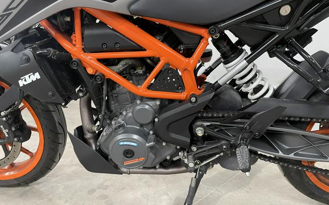 2022 KTM 390 Duke
