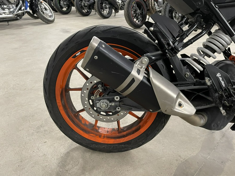 2022 KTM 390 Duke
