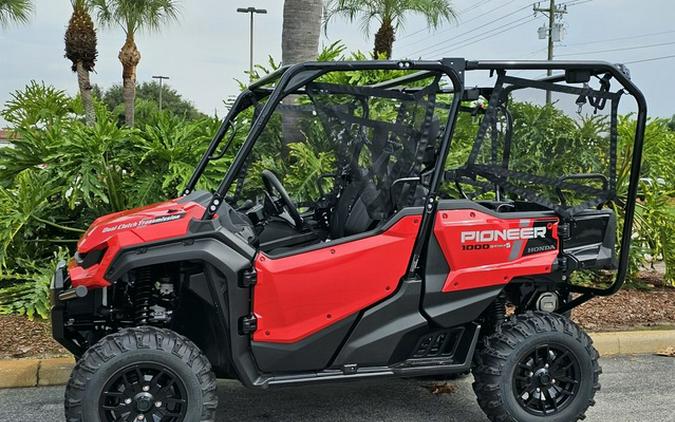 2023 Honda Pioneer 1000-5 Deluxe