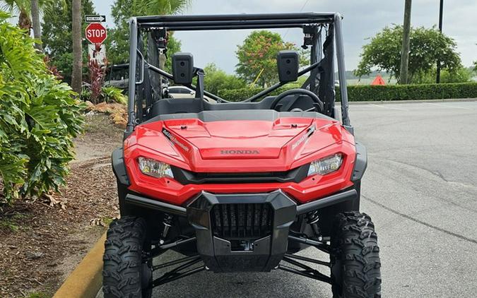 2023 Honda Pioneer 1000-5 Deluxe