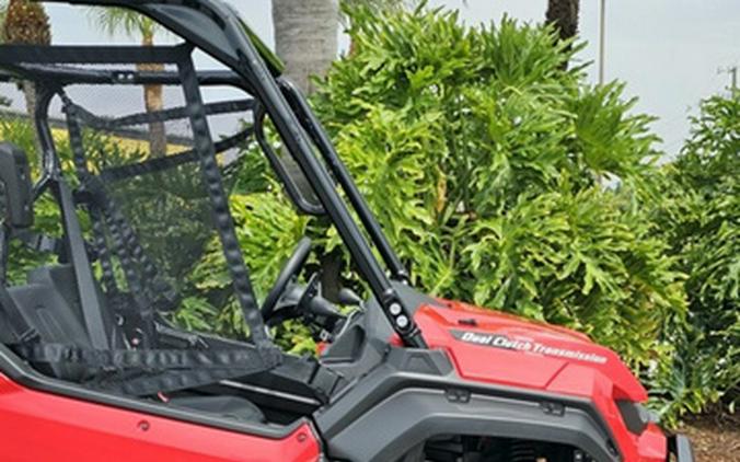 2023 Honda Pioneer 1000-5 Deluxe