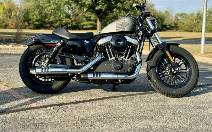 2016 Harley-Davidson Forty-Eight Billet Silver