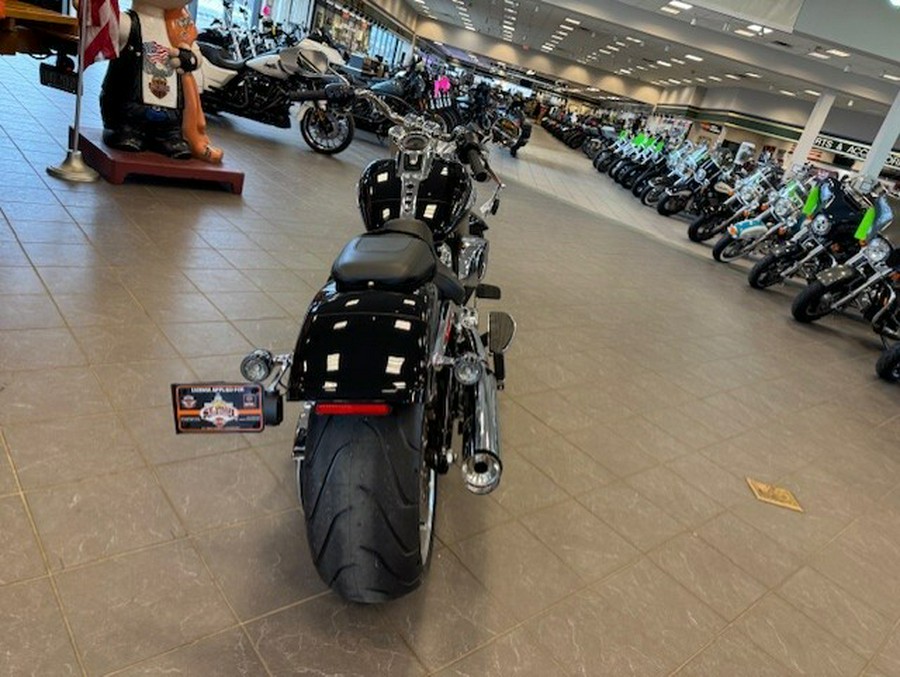 2025 Harley-Davidson Fat Boy FLFB