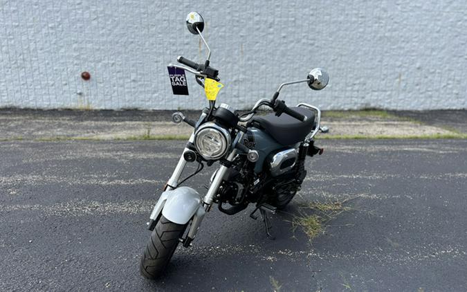 2025 Honda DAX 125 ABS
