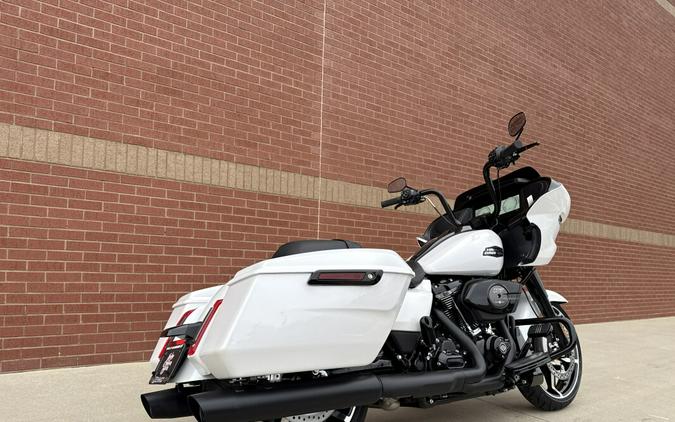 FLTRX 2025 Road Glide®