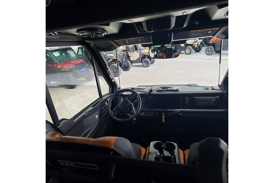 2026 Can-Am Defender MAX Lone Star Cab HD11