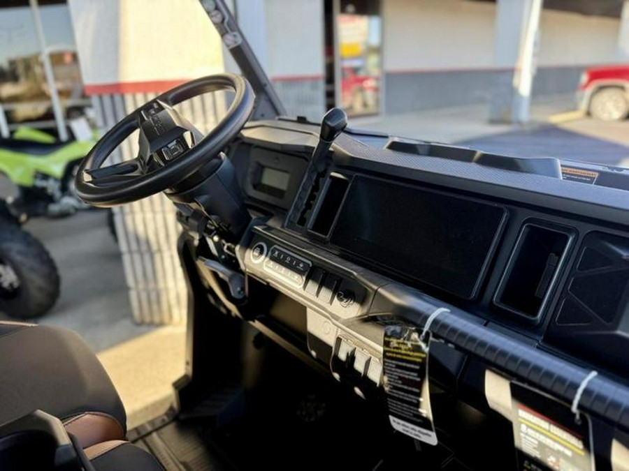 2026 Can-Am® Defender MAX LONE STAR HD11