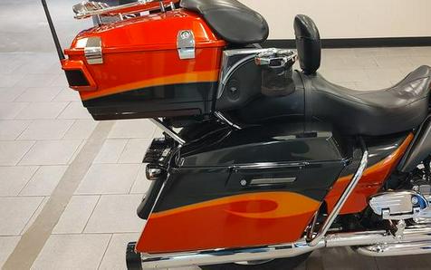 2013 Harley-Davidson® FLHTCUSE8 - CVO™ Ultra Classic® Electra Glide®