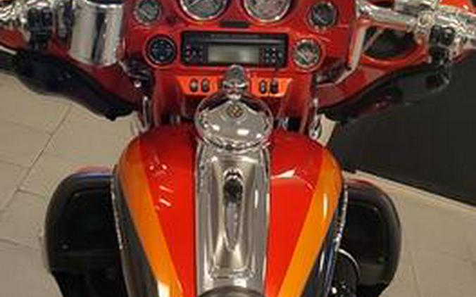 2013 Harley-Davidson® FLHTCUSE8 - CVO™ Ultra Classic® Electra Glide®