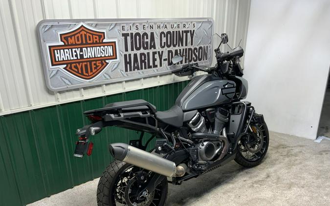 2022 Harley-Davidson® RA1250S - Pan America™ 1250 Special