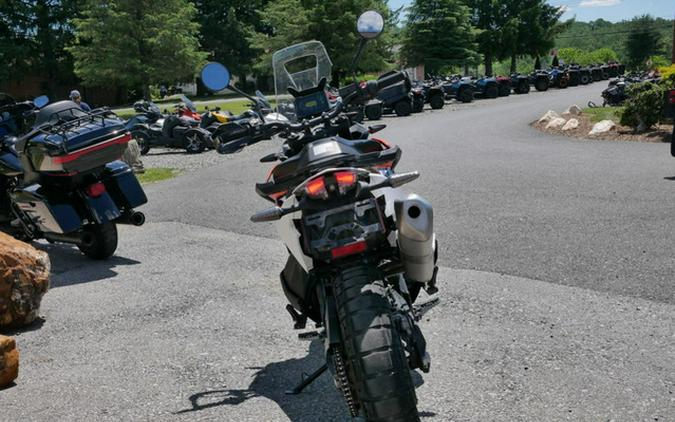 2023 KTM Adventure 890