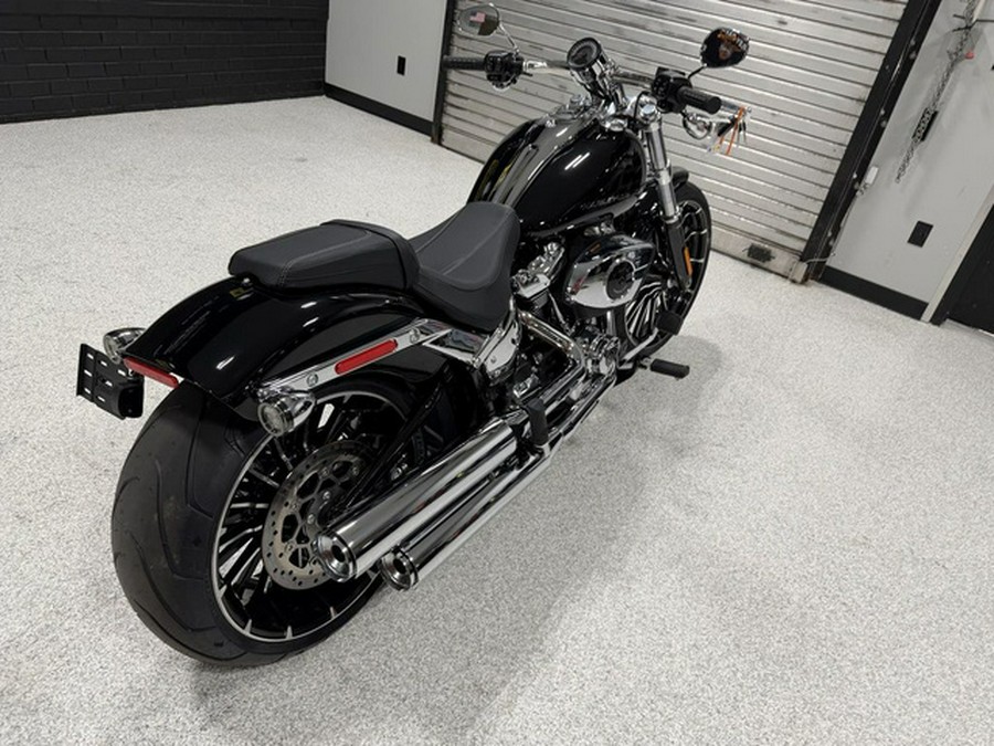 2026 Harley-Davidson Softail FXBR - Breakout