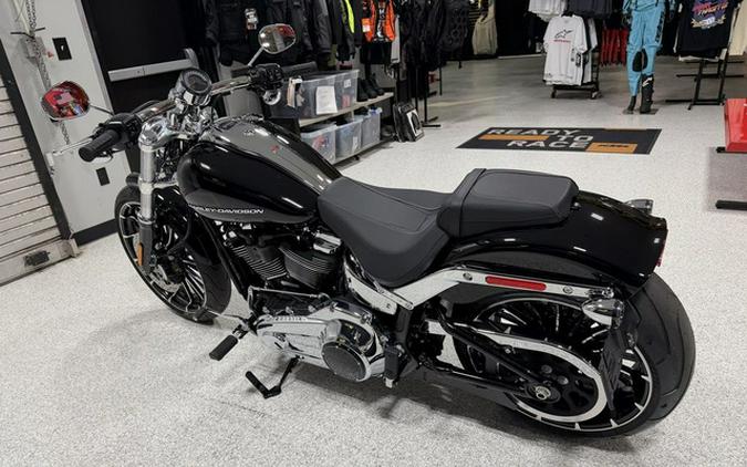 2026 Harley-Davidson Softail FXBR - Breakout