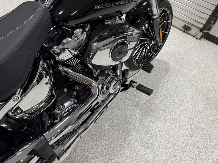 2026 Harley-Davidson Softail FXBR - Breakout