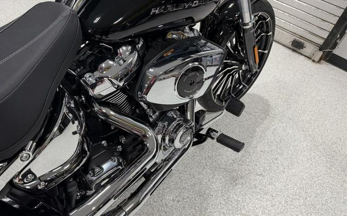 2026 Harley-Davidson Softail FXBR - Breakout