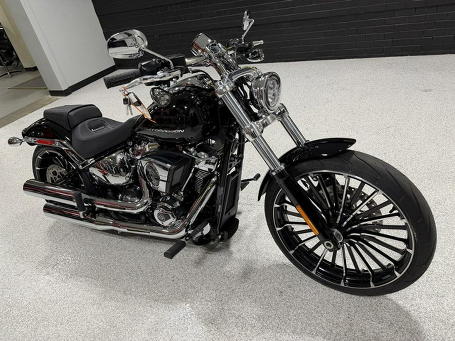 2026 Harley-Davidson Softail FXBR - Breakout