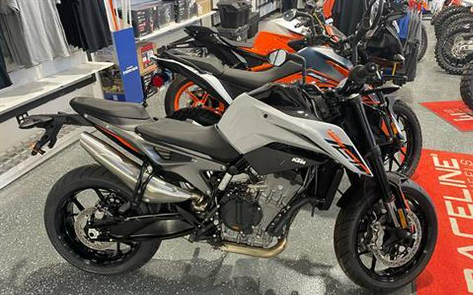 2023 KTM 790 Duke