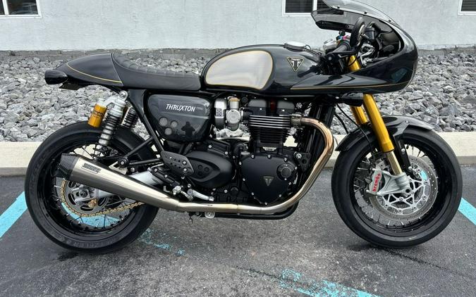 2020 Triumph Thruxton RS Review (17 Fast Facts)