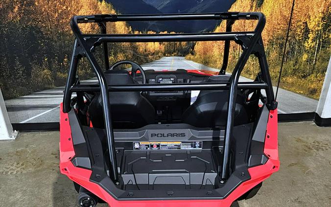 2025 Polaris RZR 200 EFI