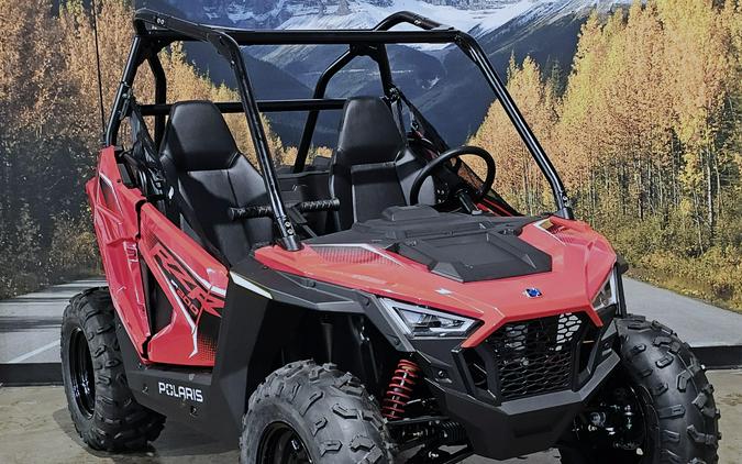 2025 Polaris RZR 200 EFI