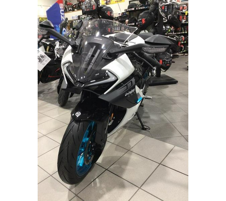 2026 CFMOTO 675SS