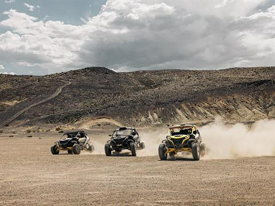 2024 Can-Am Maverick R X RS with Smart-Shox