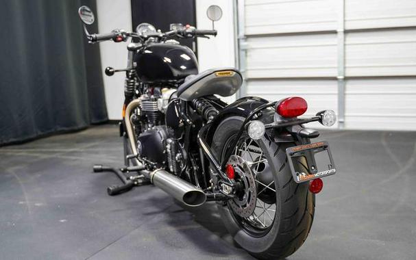 2023 Triumph Bonneville Bobber Jet Black