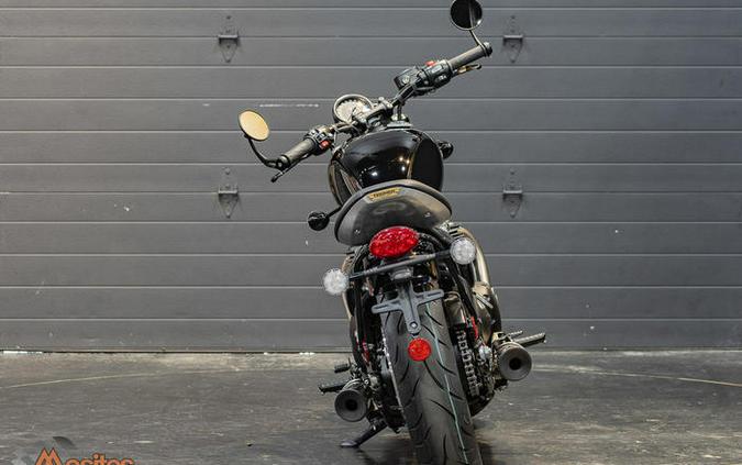 2023 Triumph Bonneville Bobber Jet Black