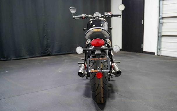 2023 Triumph Bonneville Bobber Jet Black