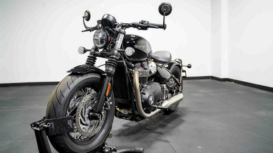 2023 Triumph Bonneville Bobber Jet Black