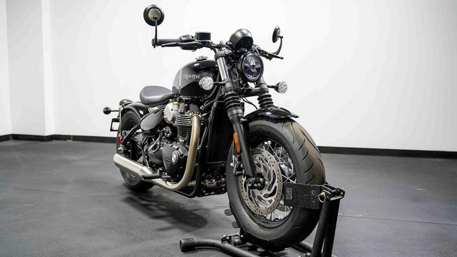2023 Triumph Bonneville Bobber Jet Black
