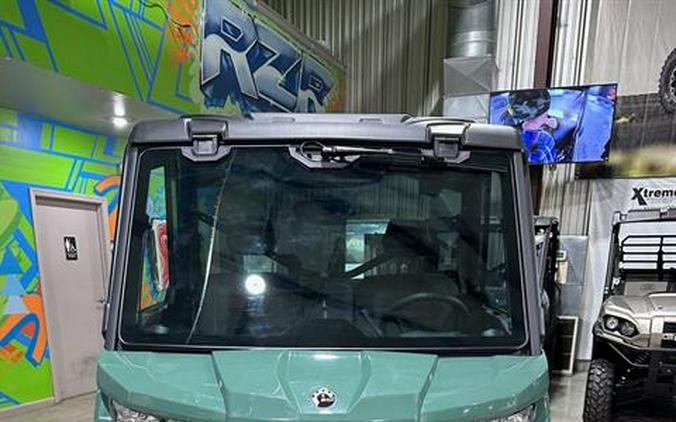 2026 Can-Am Defender DPS CAB