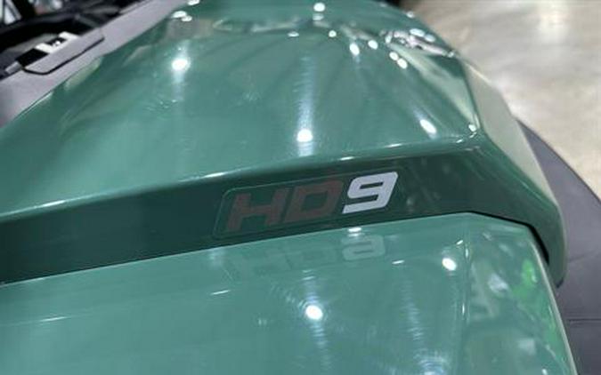 2026 Can-Am Defender DPS CAB