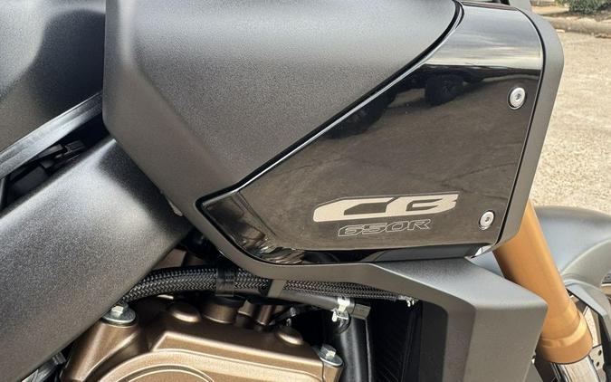 2026 Honda® CB650R E-Clutch