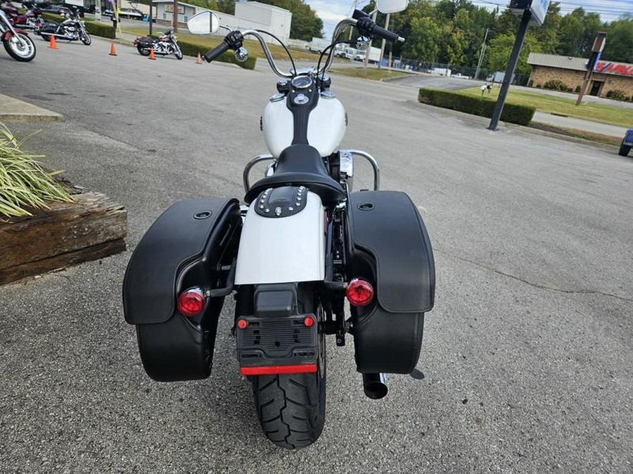 2016 Harley-Davidson® FXDB - Dyna® Street Bob®