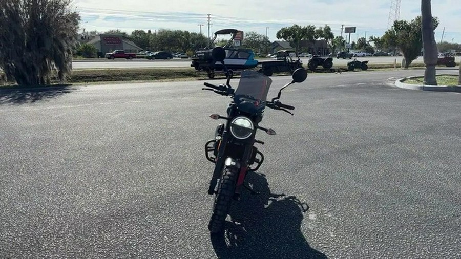 2023 Husqvarna SVARTPILEN 401