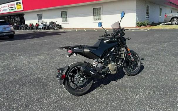 2023 Husqvarna SVARTPILEN 401