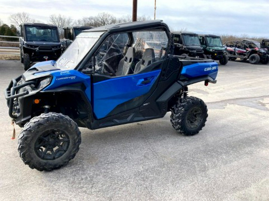 2023 Can-Am Commander XT 700