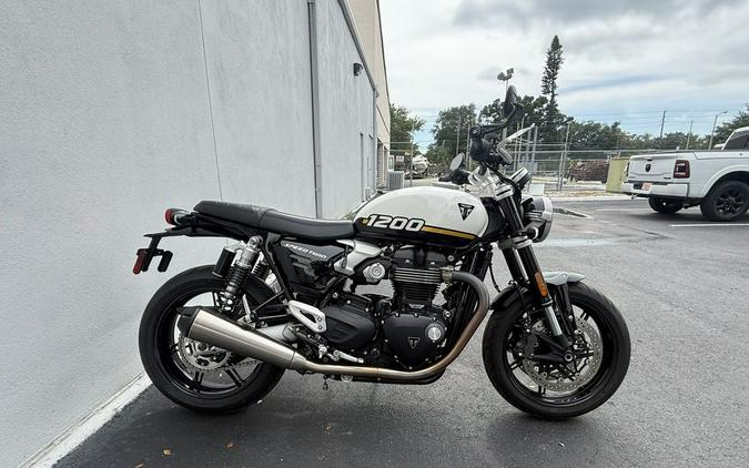 2025 Triumph Speed Twin 1200 Crystal White/Sapphire Black