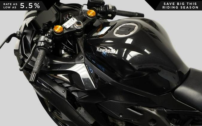 2025 Kawasaki NINJA ZX-4R (ABS)