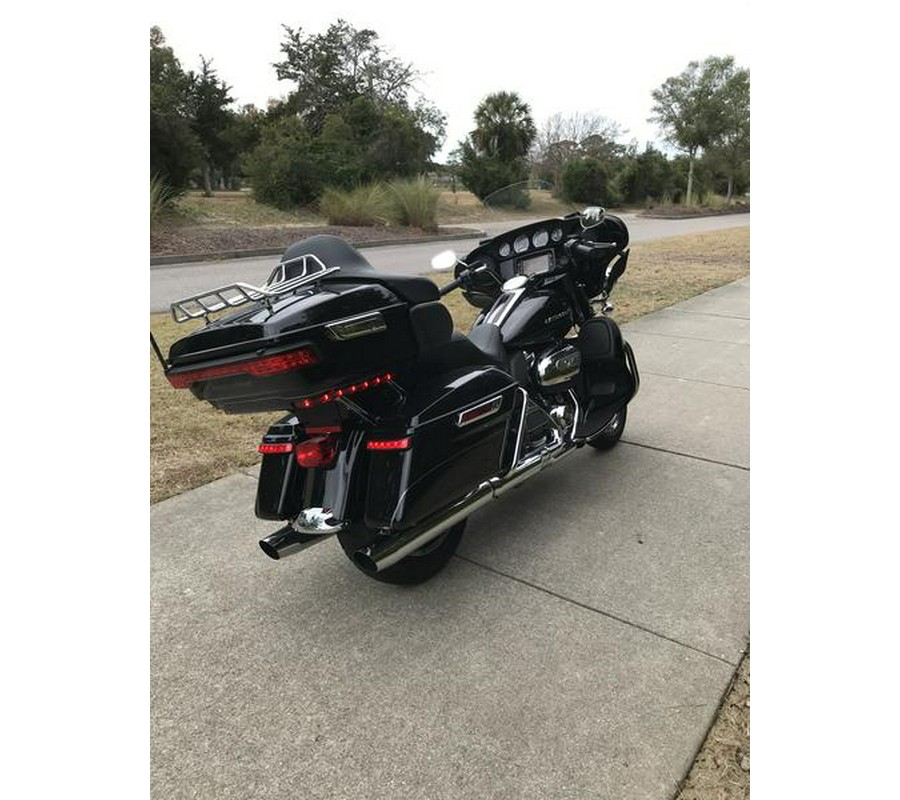 2017 Harley-Davidson® FLHTK - Ultra Limited