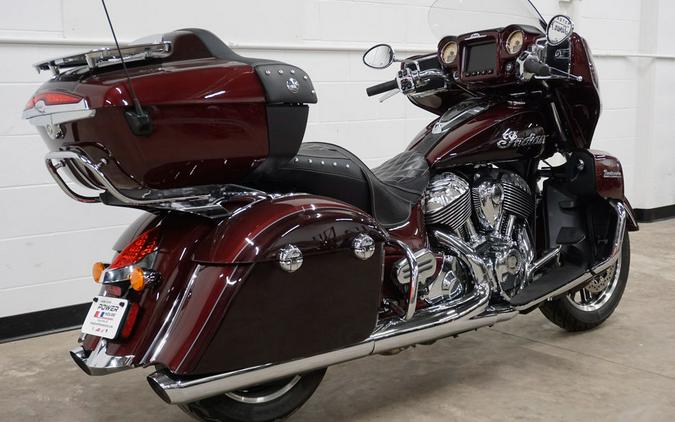 2022 Indian Motorcycle® Roadmaster® Maroon Metallic/Crimson Metallic