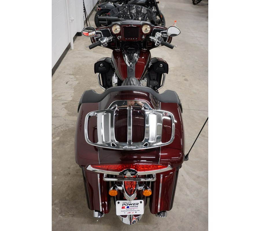 2022 Indian Motorcycle® Roadmaster® Maroon Metallic/Crimson Metallic