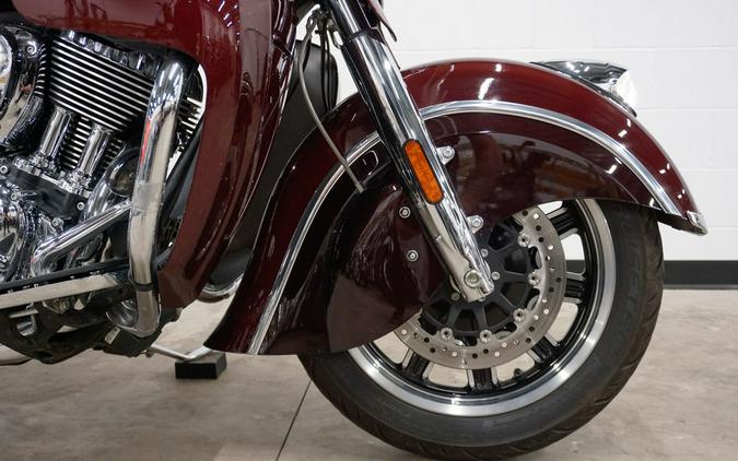 2022 Indian Motorcycle® Roadmaster® Maroon Metallic/Crimson Metallic