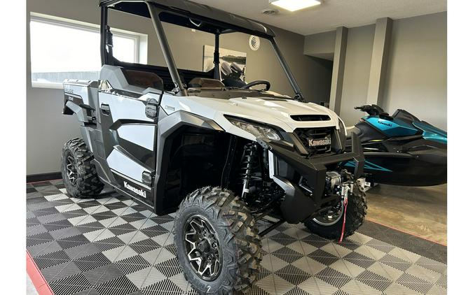 2024 Kawasaki RIDGE® Ranch Edition, STARDUST WHITE